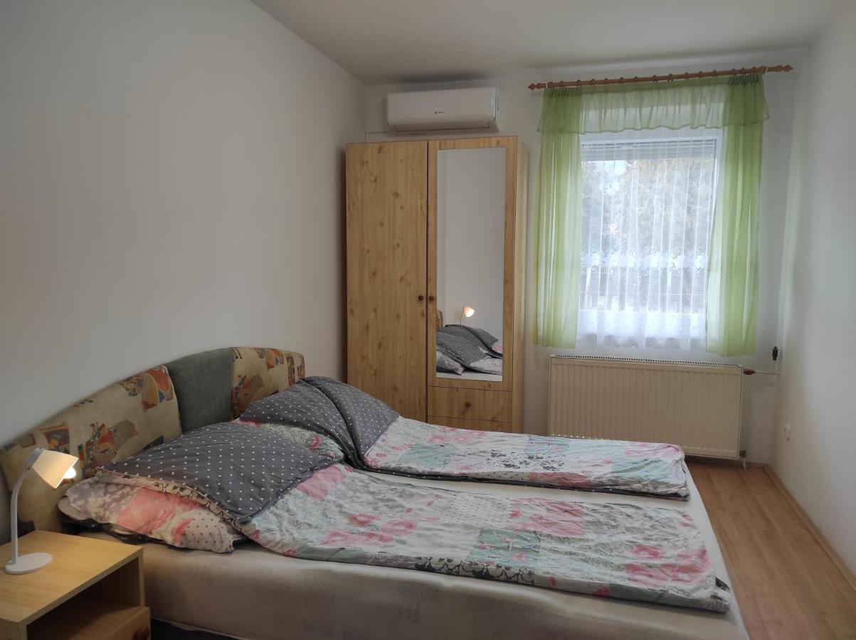 Badacsony Apartmanhaz Badacsonytomaj Buitenkant foto