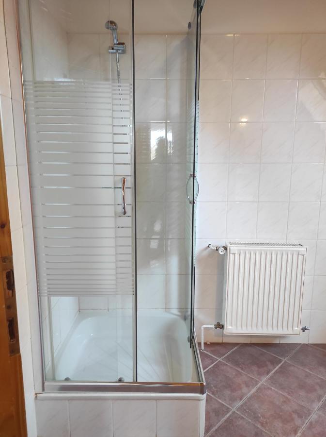 Badacsony Apartmanhaz Badacsonytomaj Buitenkant foto